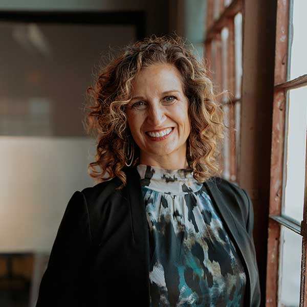 Melanie Wilt, APR